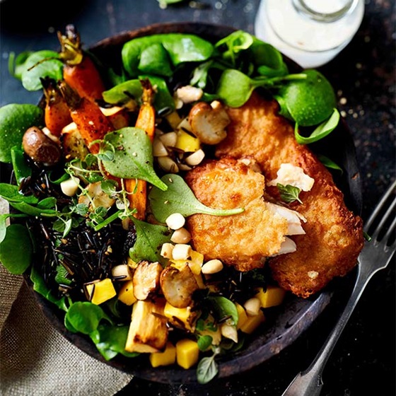 Buddha Bowl mit Filegro Bier-Backteig