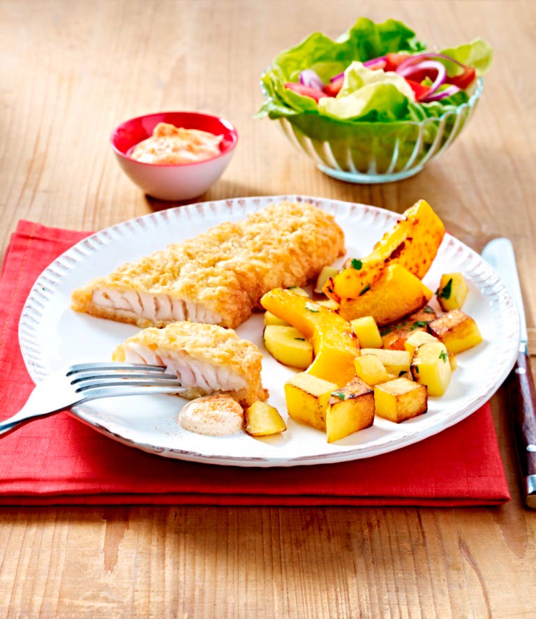 Backfisch mit Paprikaquark an Kürbis-Kartoffelpfanne