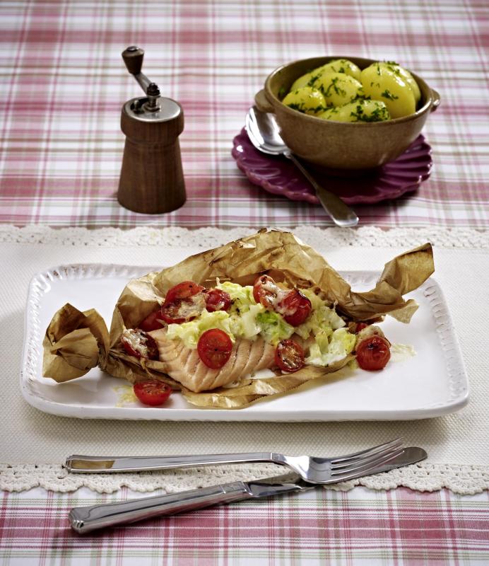 Wildlachspäckchen mit Rahmwirsing