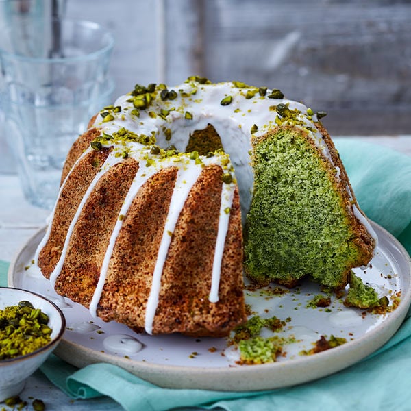 Saftiger Spinat-Kuchen mit Mandeln